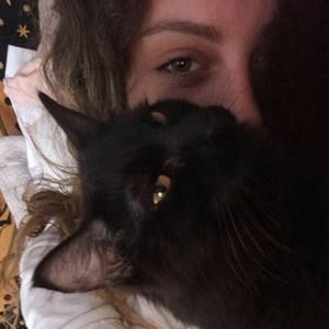 Meet your Posher, Corina